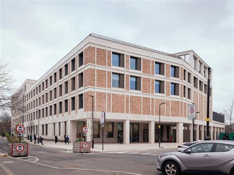 shoreditch park secondary school.